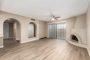 10410 N Cave Creek Rd, Phoenix, AZ 85020 - Photo 10