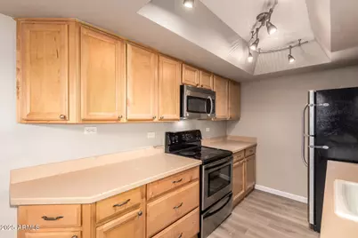 10410 N Cave Creek Road #1011, Phoenix, AZ 85020 - Photo 14