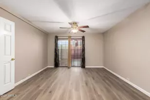 10410 N Cave Creek Rd, Phoenix, AZ 85020 - Photo 18