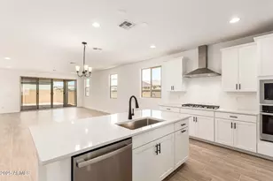 40258 W Michaels Dr, Maricopa, AZ 85138 - Photo 2