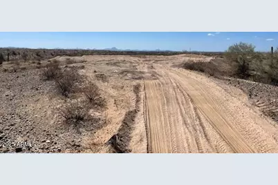 319000 N Devonshire -- #3, Buckeye, AZ 85326 - Photo 1