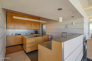 2201 N Central Ave, Phoenix, AZ 85004 - Photo 28