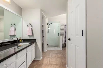 3302 E Hiddenview Drive, Phoenix, AZ 85048 - Photo 12