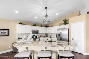 2123 S Bristol Dr, Mesa, AZ 85209 - Photo 18