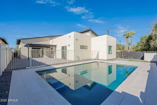 707 E Ocotillo Rd, Phoenix, AZ 85014 - Photo 54