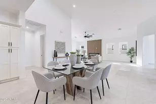 707 E Ocotillo Rd, Phoenix, AZ 85014 - Photo 20