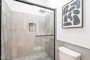 707 E Ocotillo Rd, Phoenix, AZ 85014 - Photo 38