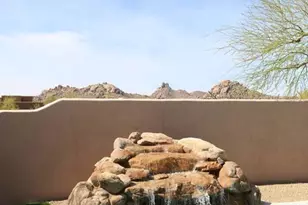 10911 E Mark Ln, Scottsdale, AZ 85262 - Photo 12