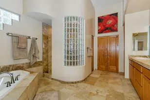 10911 E Mark Ln, Scottsdale, AZ 85262 - Photo 18