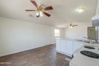 270 N Ralston Road, Maricopa, AZ 85139 - Photo 32