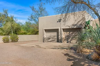 6301 N Camelback Manor Drive, Paradise Valley, AZ 85253 - Photo 36