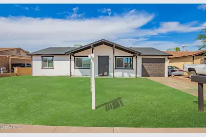 5948 W Holly, Phoenix, AZ 85035 - Photo 1