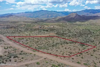 17500X S Dripping Springs Road #14, Mayer, AZ 86333 - Photo 2