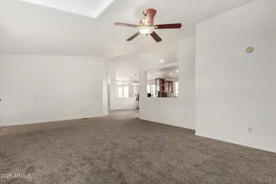 2929 E Sequoia Drive, Phoenix, AZ 85050 - Photo 12