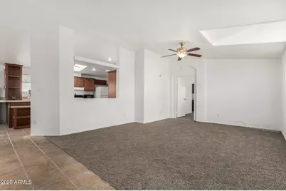 2929 E Sequoia Drive, Phoenix, AZ 85050 - Photo 10