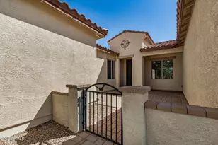 240 N Monterey, Casa Grande, AZ 85194 - Photo 2