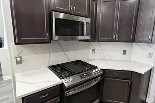 7445 E Eagle Crest Dr, Mesa, AZ 85207 - Photo 8