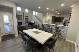 7445 E Eagle Crest Dr, Mesa, AZ 85207 - Photo 4