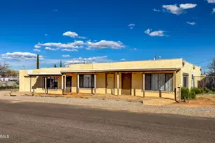 203 N Canyon Dr, Sierra Vista, AZ 85635 - Photo 1