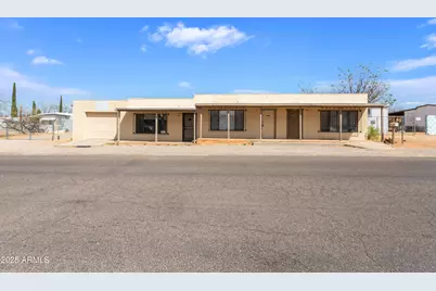 203 N Canyon Drive, Sierra Vista, AZ 85635 - Photo 6