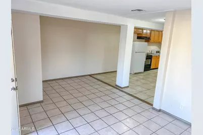 203 N Canyon Drive, Sierra Vista, AZ 85635 - Photo 10