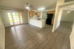 4321 W Greenway Rd, Glendale, AZ 85306 - Photo 18