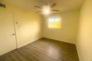 4321 W Greenway Rd, Glendale, AZ 85306 - Photo 12