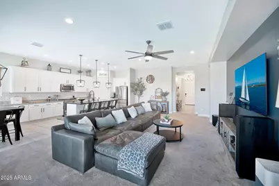 18394 W Lupine Avenue, Goodyear, AZ 85338 - Photo 2