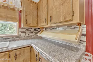 120 W Oneil, Casa Grande, AZ 85122 - Photo 18