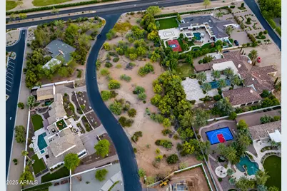 5702 E Lincoln Drive #1, Paradise Valley, AZ 85253 - Photo 10