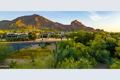 5702 E Lincoln Drive #1, Paradise Valley, AZ 85253 - Photo 2