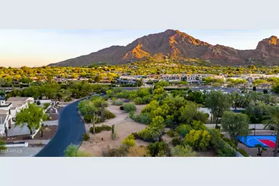 5702 E Lincoln Drive #1, Paradise Valley, AZ 85253 - Photo 4