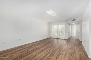 10815 W Santa Fe Dr, Sun City, AZ 85351 - Photo 8