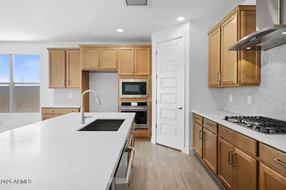 17153 W Sweet Iron Pass, Surprise, AZ 85387 - Photo 4