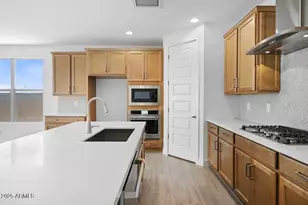 17153 W Sweet Iron Pass, Surprise, AZ 85387 - Photo 4