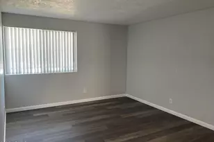 2301 N 28th St, Phoenix, AZ 85008 - Photo 8