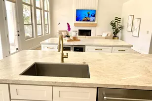 4551 E Cochise Rd, Phoenix, AZ 85028 - Photo 10