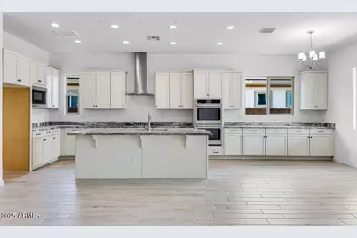 17837 W Pasadena Avenue, Litchfield Park, AZ 85340 - Photo 10