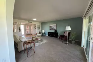 18211 N Conestoga Dr, Sun City, AZ 85373 - Photo 10