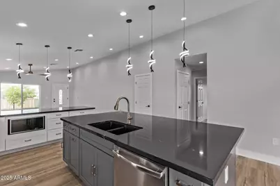 1645 S 29th Avenue, Phoenix, AZ 85009 - Photo 18