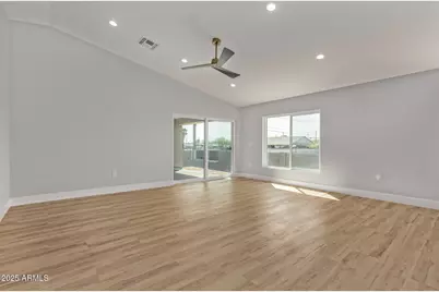 1645 S 29th Avenue, Phoenix, AZ 85009 - Photo 12