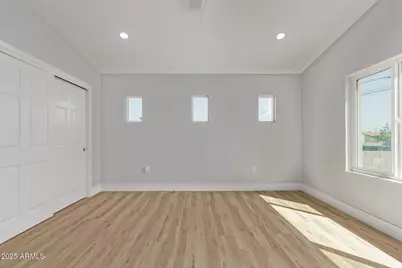 1645 S 29th Avenue, Phoenix, AZ 85009 - Photo 22