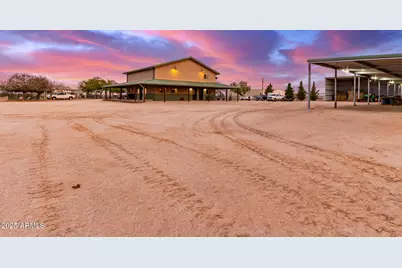 29756 N Varnum Road, San Tan Valley, AZ 85143 - Photo 10