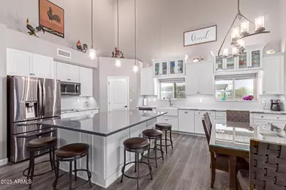 29756 N Varnum Road, San Tan Valley, AZ 85143 - Photo 2