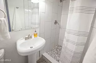 6530 N 12th St, Phoenix, AZ 85014 - Photo 12