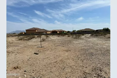 197Xxx W Edgemont Avenue #4, Buckeye, AZ 85396 - Photo 2