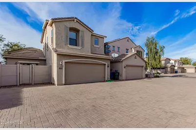 2179 W Scully Drive, Phoenix, AZ 85023 - Photo 28