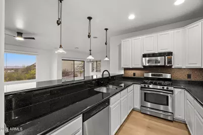 36 W Foothill Drive, Phoenix, AZ 85021 - Photo 10