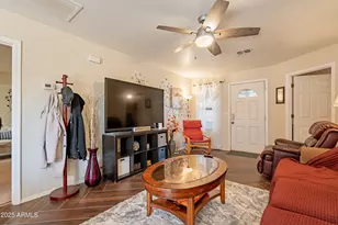 2035 S Clubhouse Dr, Casa Grande, AZ 85194 - Photo 12