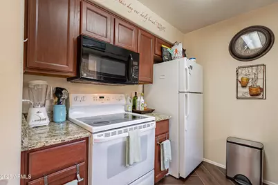 2035 S Clubhouse Drive, Casa Grande, AZ 85194 - Photo 18